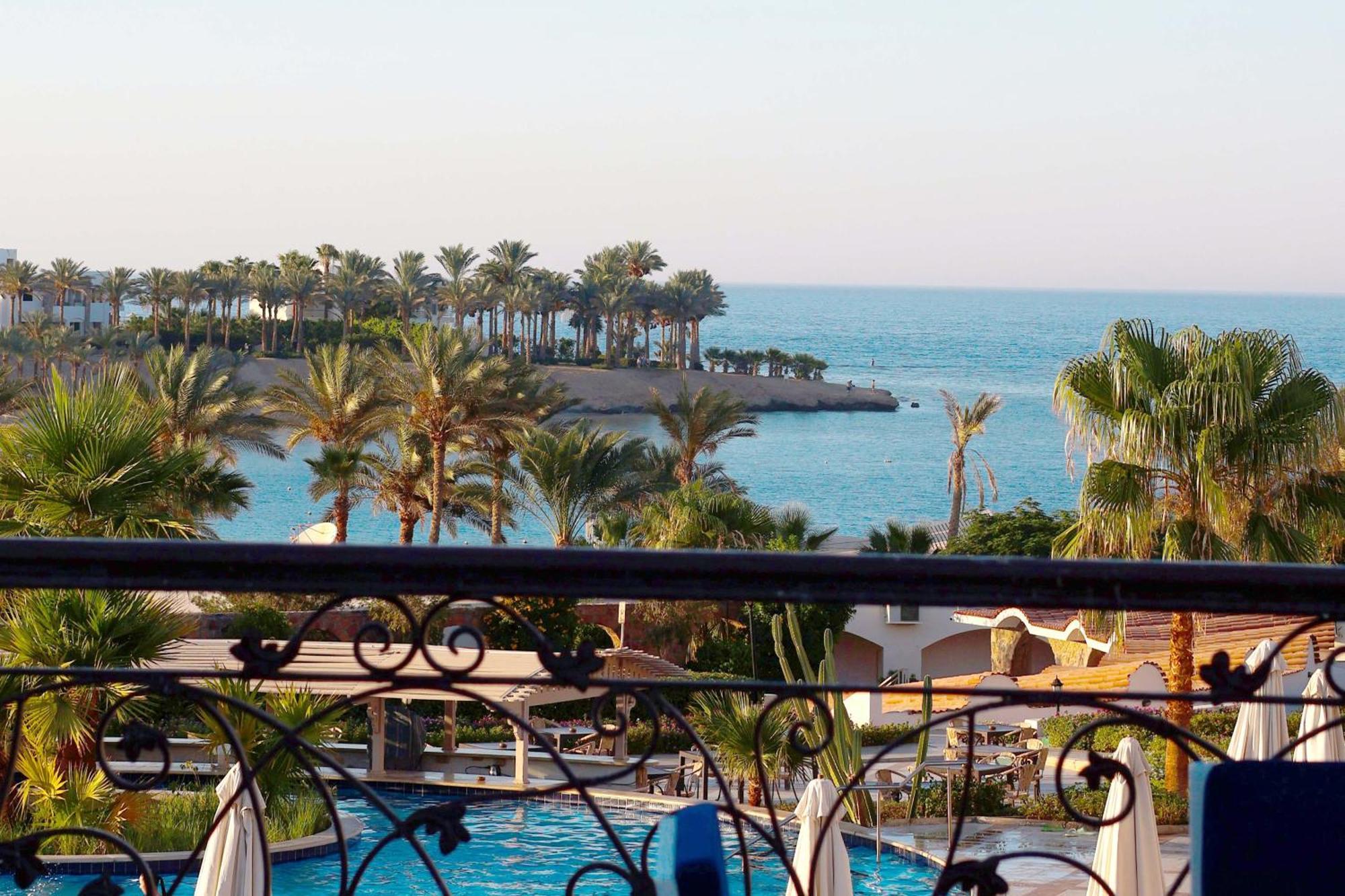 Royal Brayka Beach Resort Abu Dabbab Exterior foto