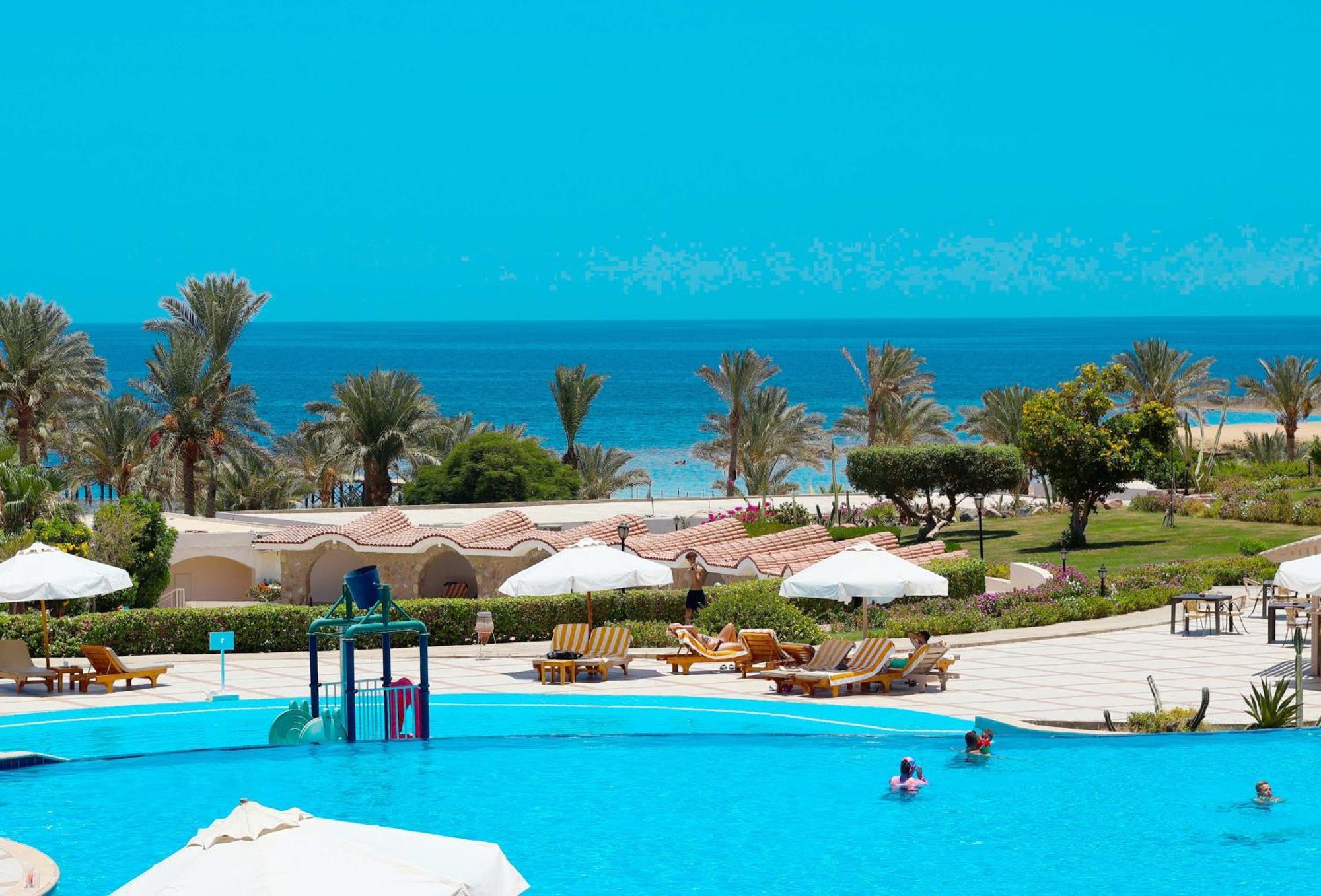 Royal Brayka Beach Resort Abu Dabbab Exterior foto